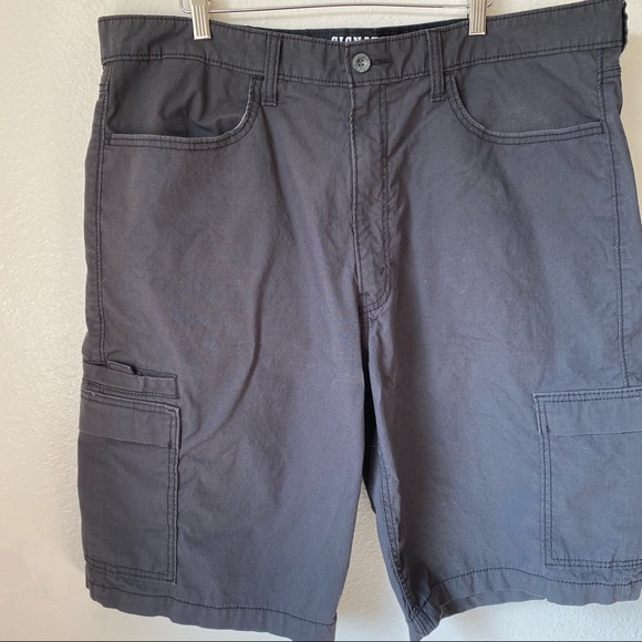 Levi Strauss and Co signature gray sz 40 cargo men’s utility  shorts - Picture 3 of 10
